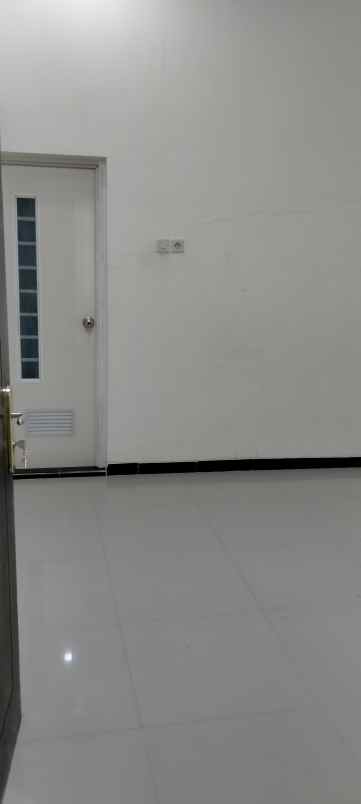 dijual rumah perumahan urban mansion no