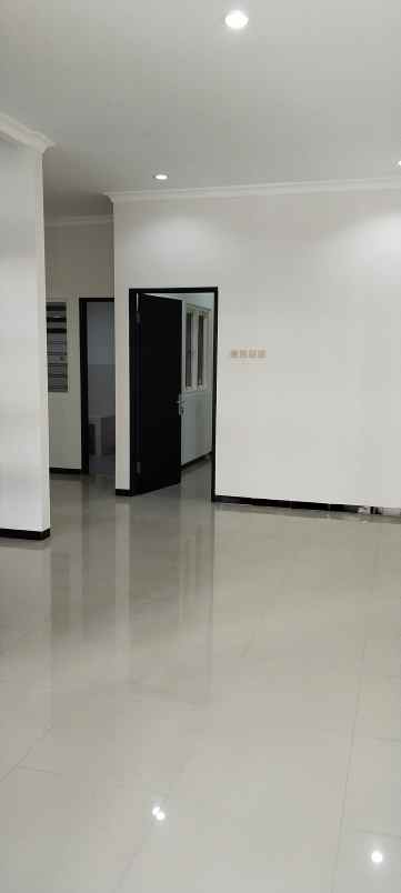 dijual rumah perumahan urban mansion no
