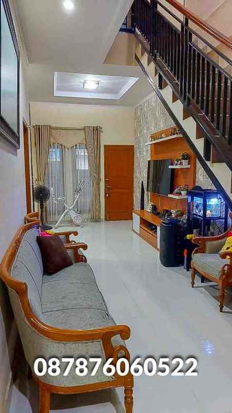 dijual rumah perumnas depok 2 tengah jl