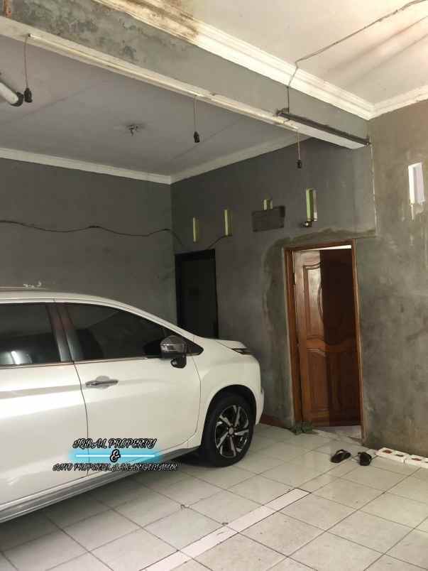 dijual rumah pisangan timur jakarta timur