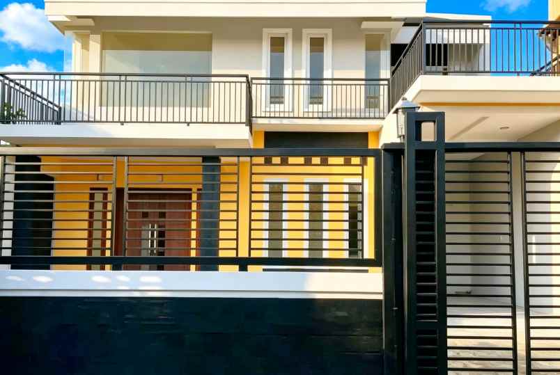 dijual rumah pondok gede