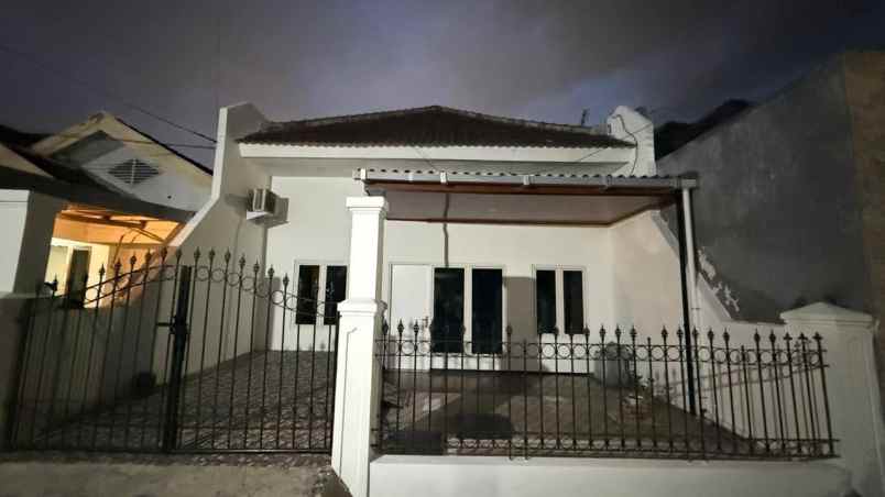 dijual rumah pondok tjandra