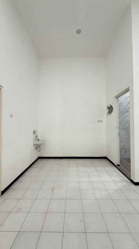 dijual rumah pondok tjandra