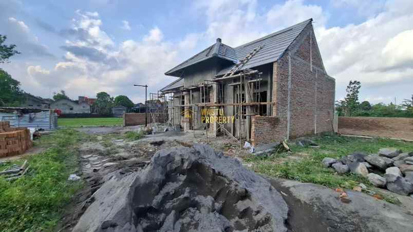 dijual rumah prambanan klaten jawa tengah