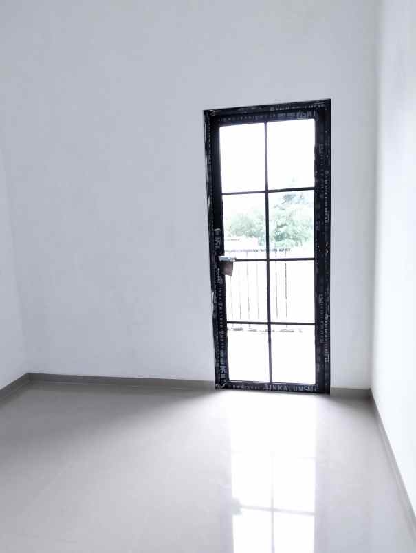 dijual rumah pudak payung