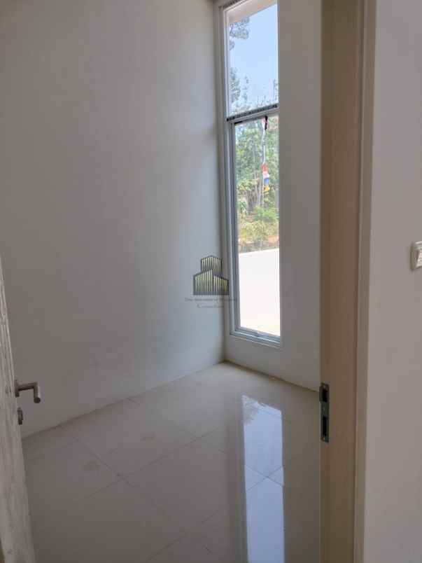 dijual rumah pudakpayung