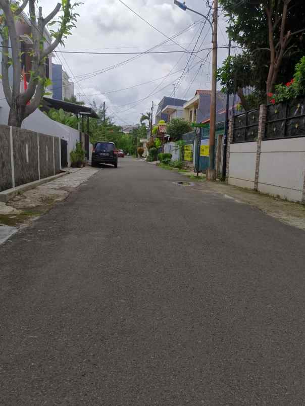 dijual rumah pulo nangka
