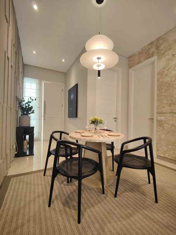 dijual rumah puri galaxy