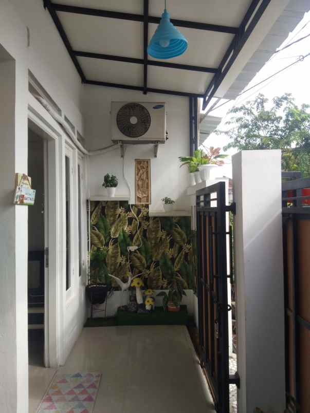dijual rumah puri kranji regensy