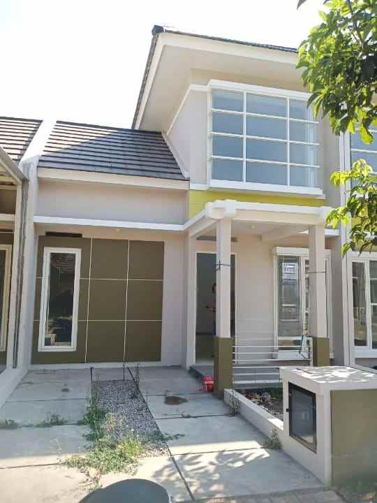 dijual rumah puri surya jaya