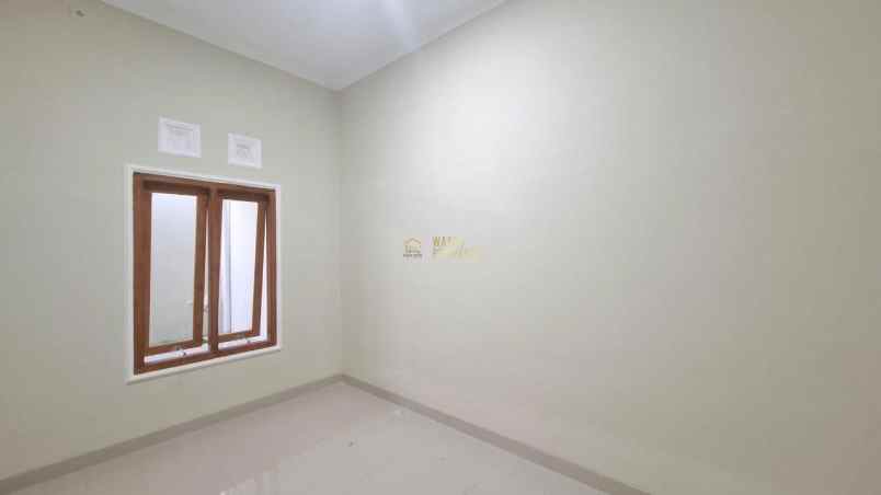 dijual rumah purwomartani