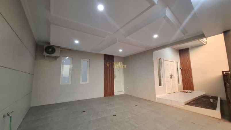 dijual rumah purwomartani