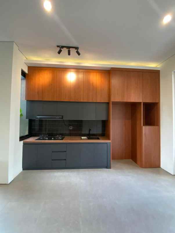 dijual rumah purwomartani kec kalasan