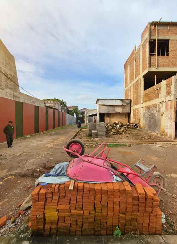 dijual rumah raden inten jakarta timur