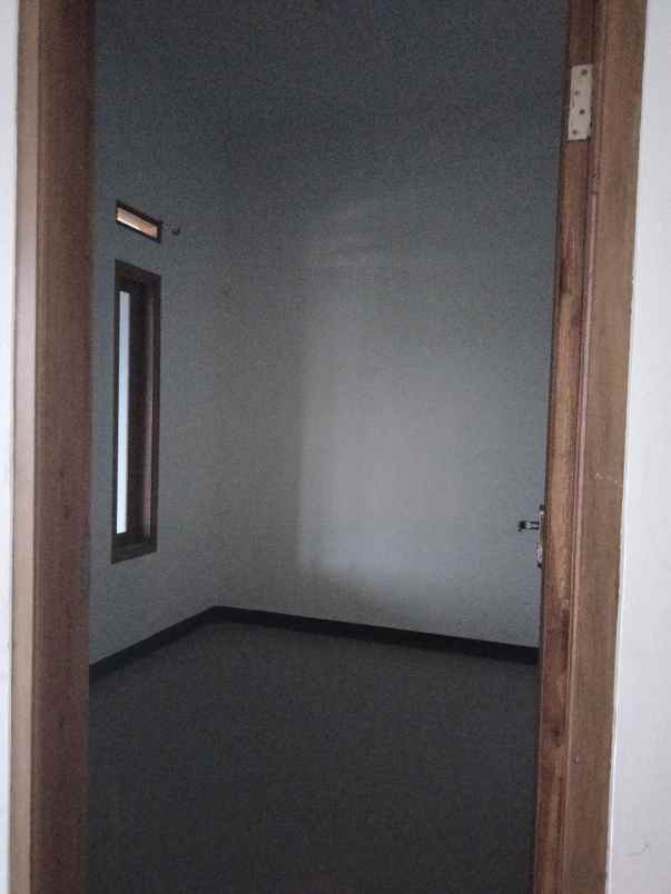 dijual rumah rancatungku