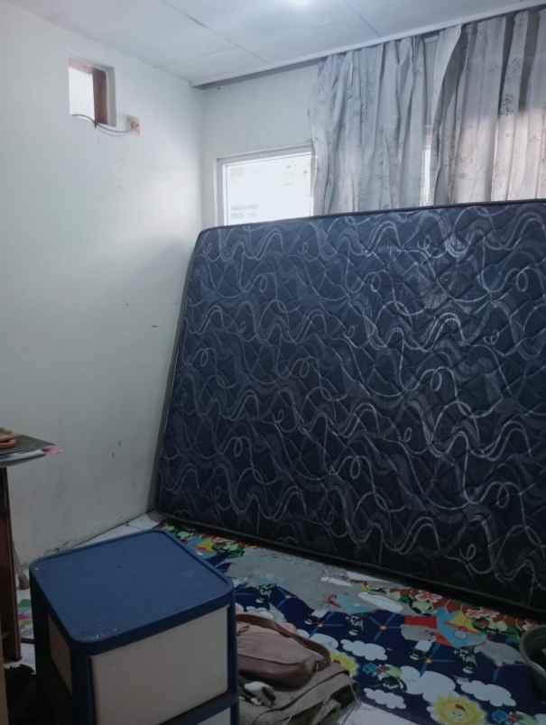 dijual rumah reni jaya pamulang