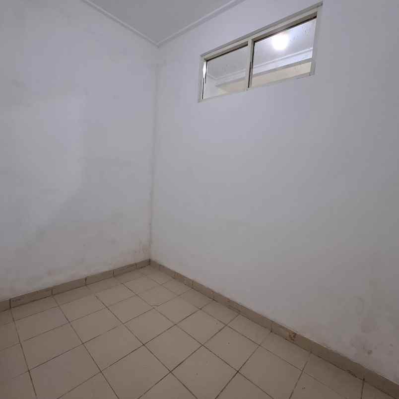 dijual rumah residence one