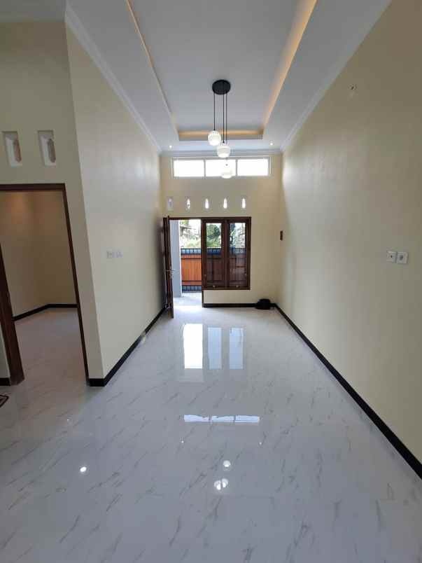 dijual rumah rsud sleman