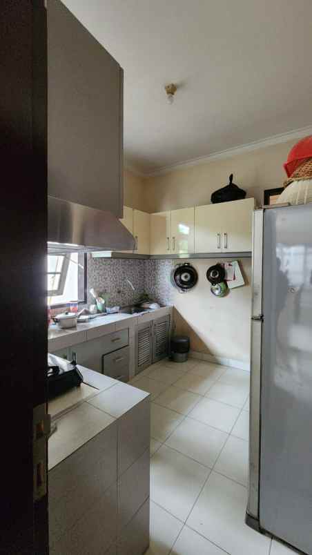 dijual rumah rumah dekat gedung sate