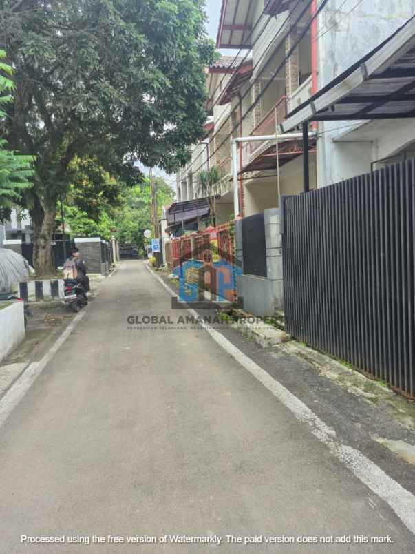 dijual rumah sarijadi