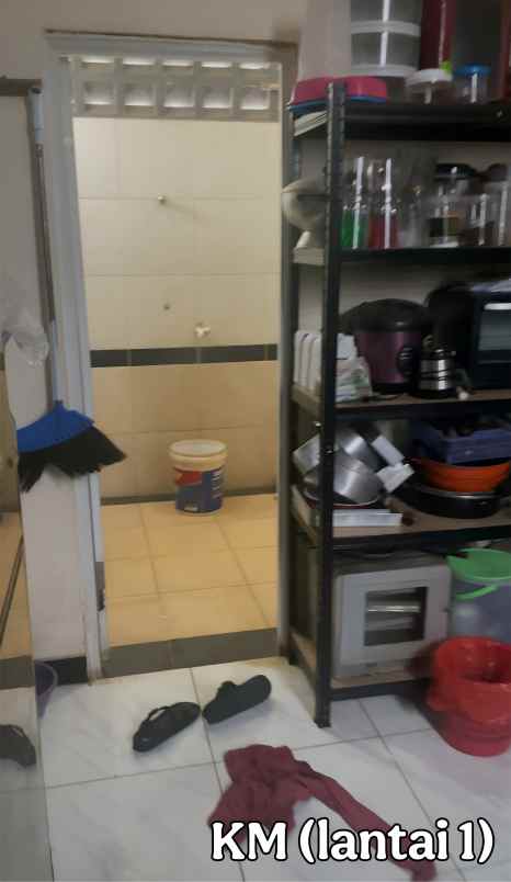 dijual rumah sawah lama ciputat