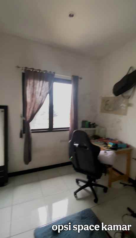 dijual rumah sawah lama ciputat