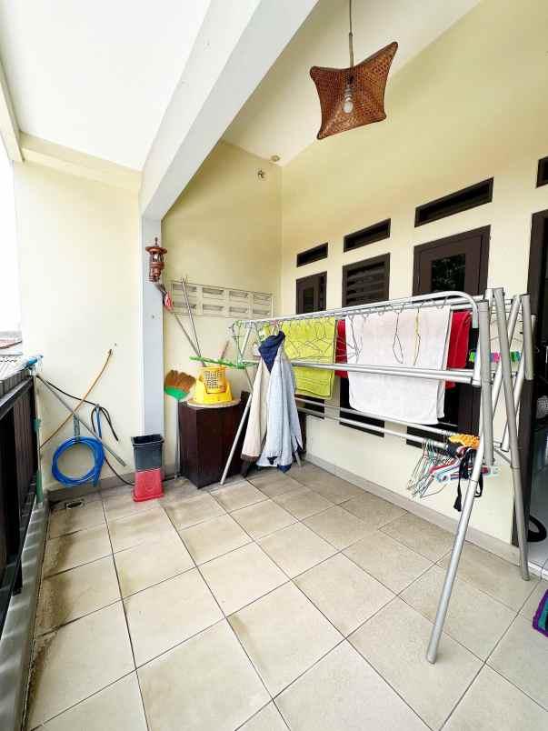dijual rumah second di jatimakmur pondokgede bekasi
