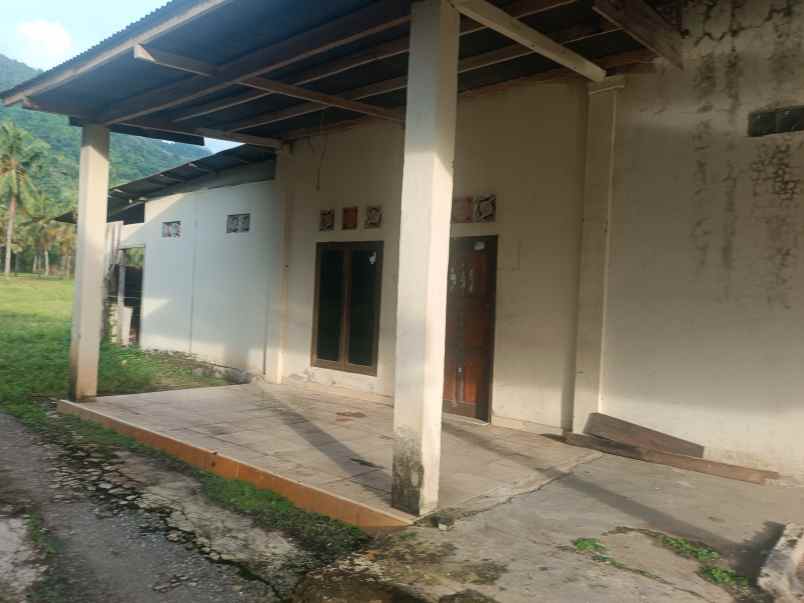dijual rumah seharga 600jt di bolaang sukawesi utara