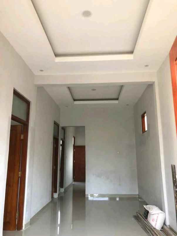 dijual rumah sendangtirto