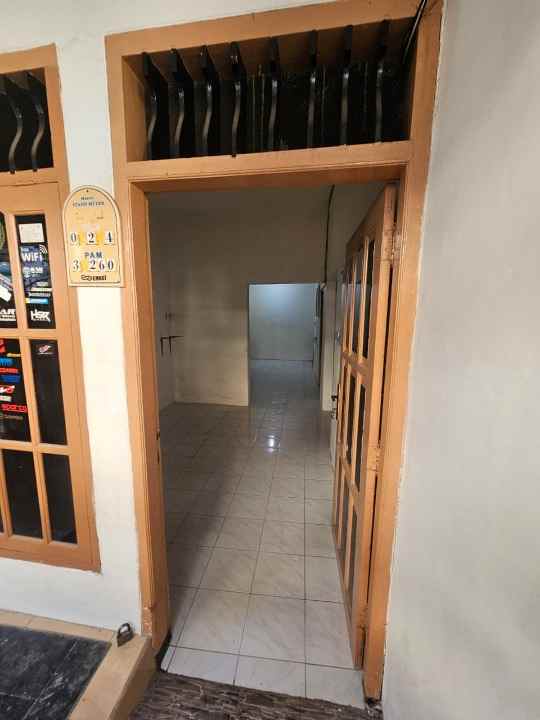 dijual rumah setro baru