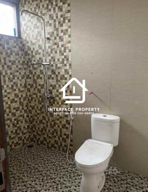 dijual rumah siap huni di cikole lembang