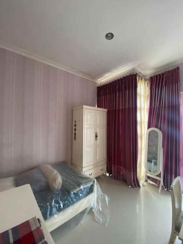 dijual rumah sigura gura barat kota malang