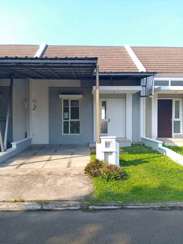 dijual rumah sindang jaya