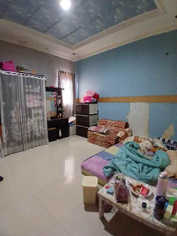 dijual rumah srengseng sawah