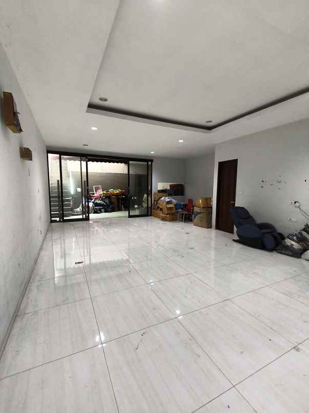 dijual rumah srimahi dalam regol kota