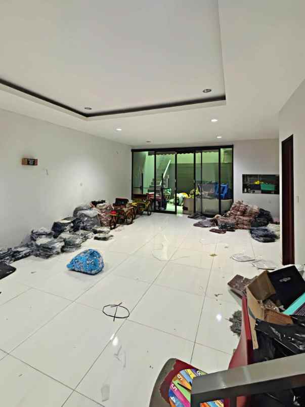 dijual rumah srimahi dalam regol kota