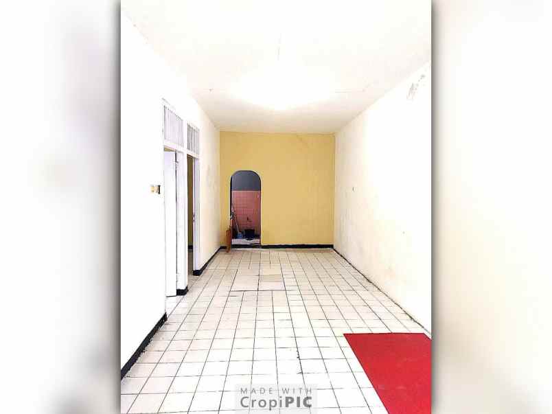 dijual rumah strategis di harapan indah