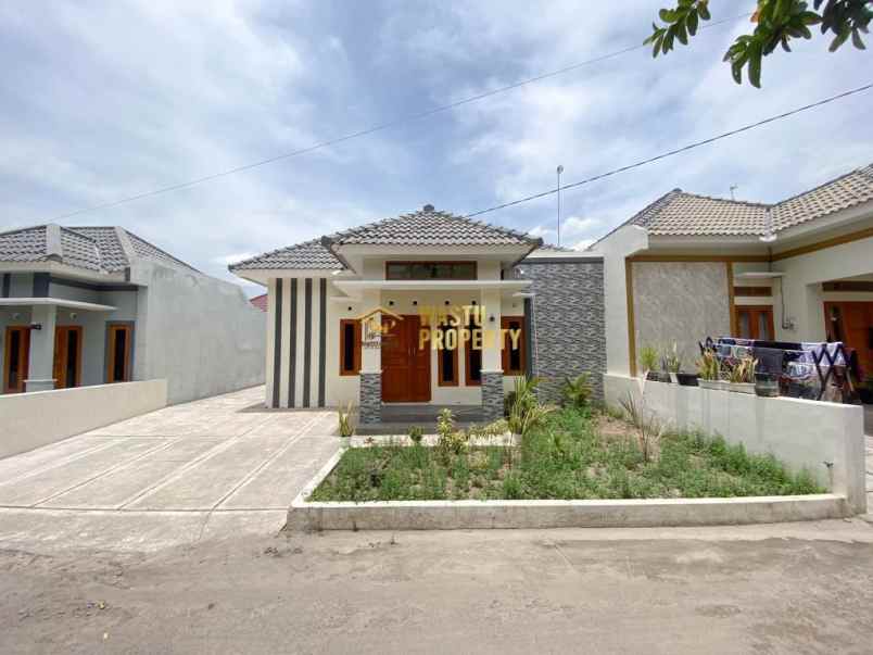 dijual rumah sumberharjo