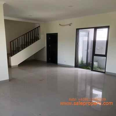 dijual rumah summarecon serpong