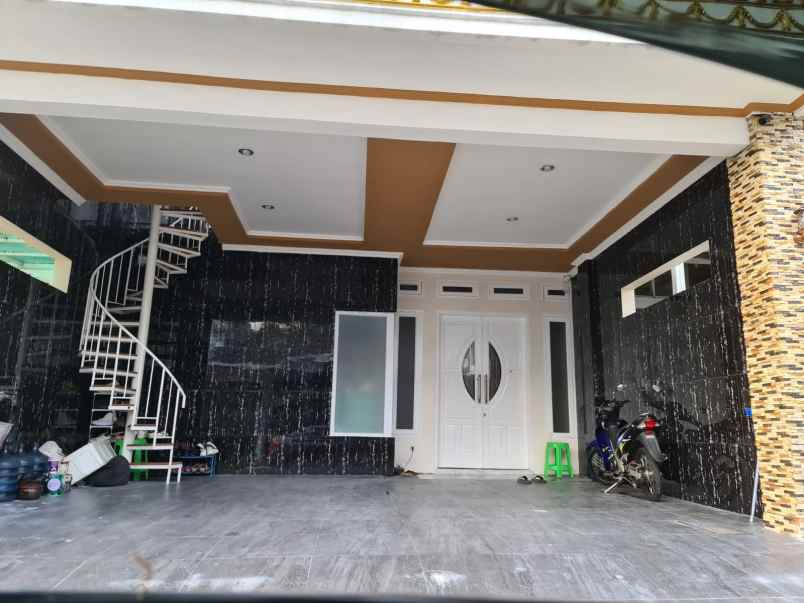 Rumah Mewah Di Talaga Bestari Tangerang 1 Menit Dari Tol