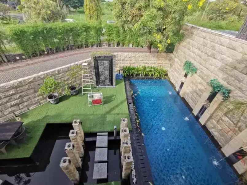 dijual rumah taman hunian satelit