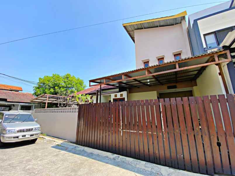 dijual rumah taman kopo indah 2