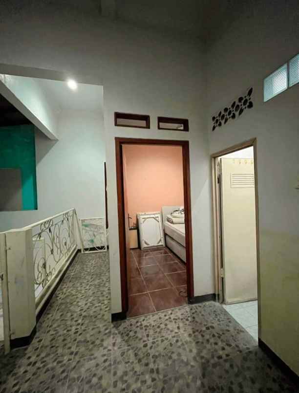 dijual rumah taman mutiara peninggilan