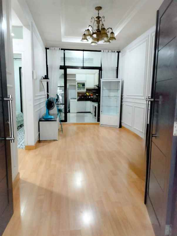 dijual rumah taman mutiara peninggilan