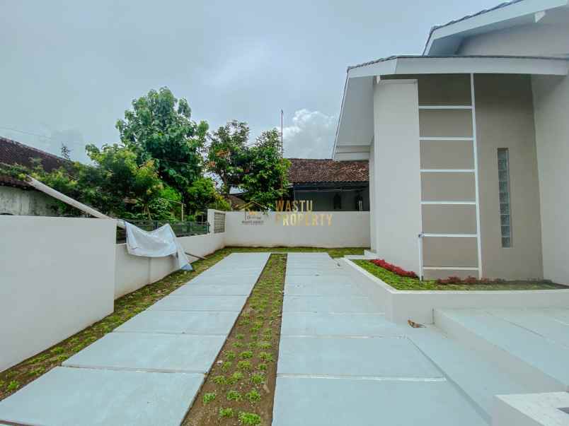 dijual rumah tamanmartani kec kalasan