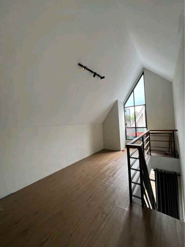 dijual rumah tamantirto