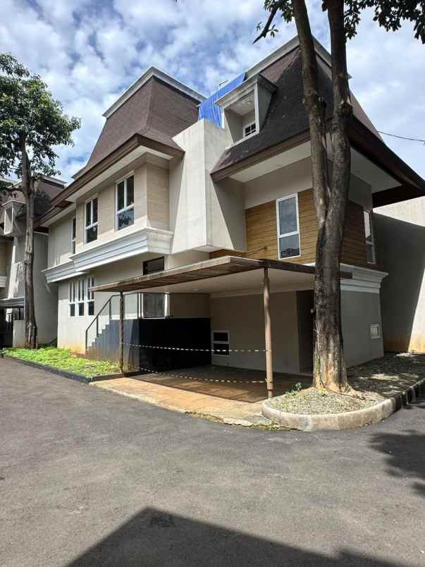 dijual rumah tb simatuoang cilandak jaksel