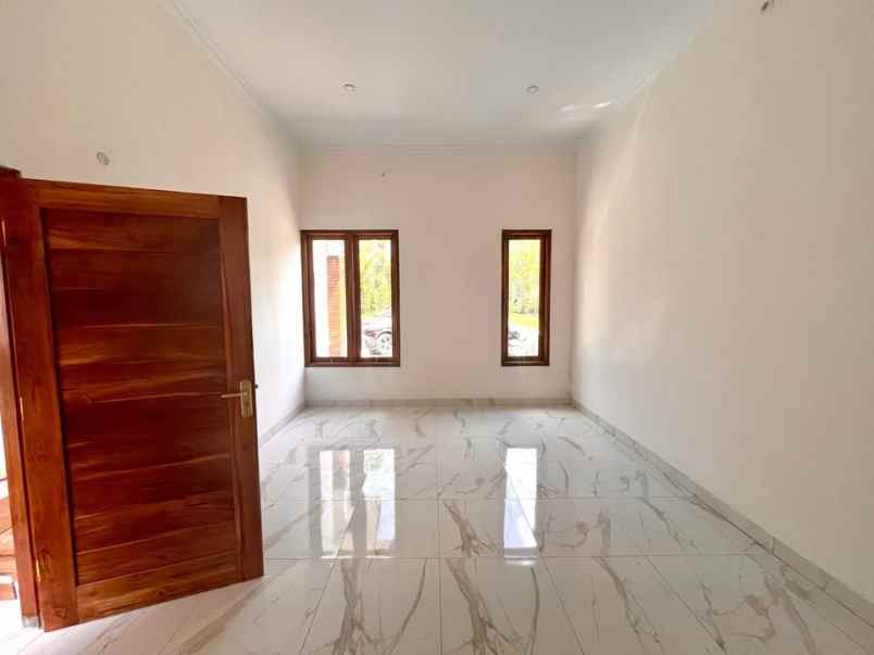 dijual rumah tegalarum borobudur