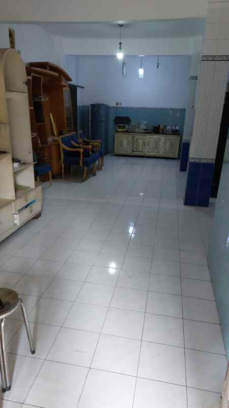 dijual rumah tenggilis