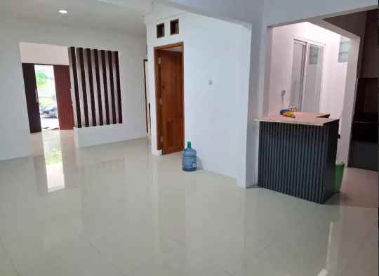 dijual rumah the gayungsari